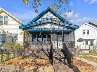 1330 W Scott St, Milwaukee, WI 53204