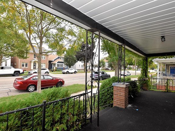 4th image of 3623 Wright AVENUE