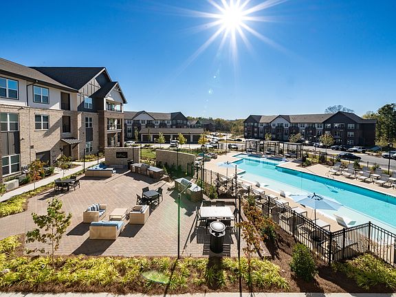 2nd image of 4805 Creek Cir #4312