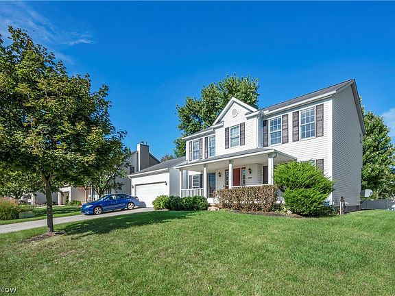 3rd image of 5698 Halwick Dr