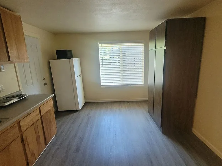 1331 High St — Photo 3