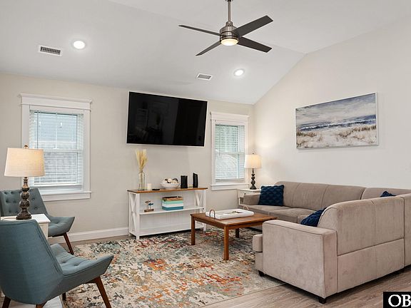 5th image of 1410 Hill St Lot 6