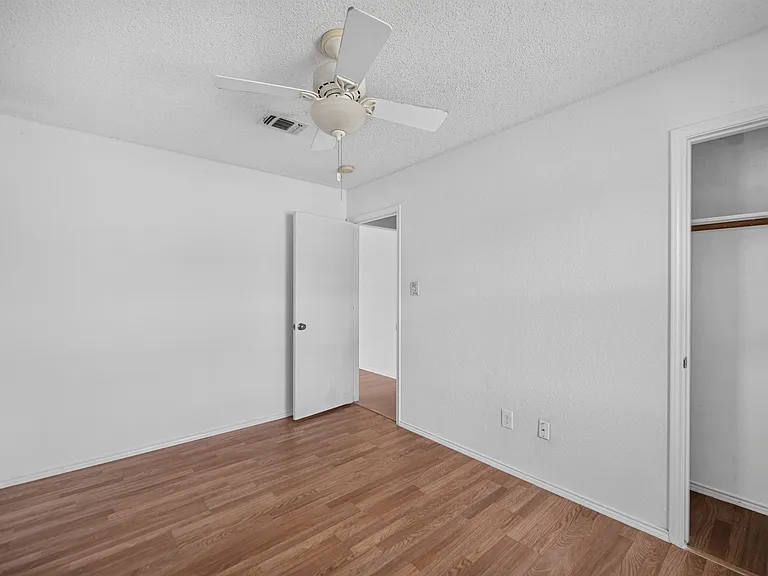 6206 Tidewater Dr — Photo 9