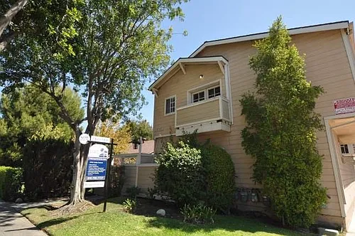 5754 Photo 1