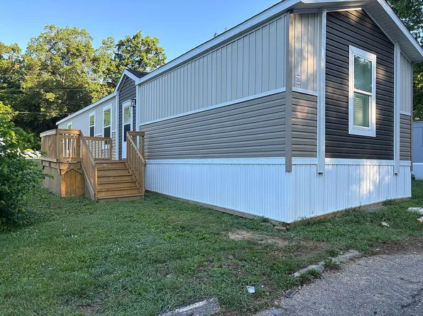 10039 County Road 4 #26, Middlebury, IN 46540
