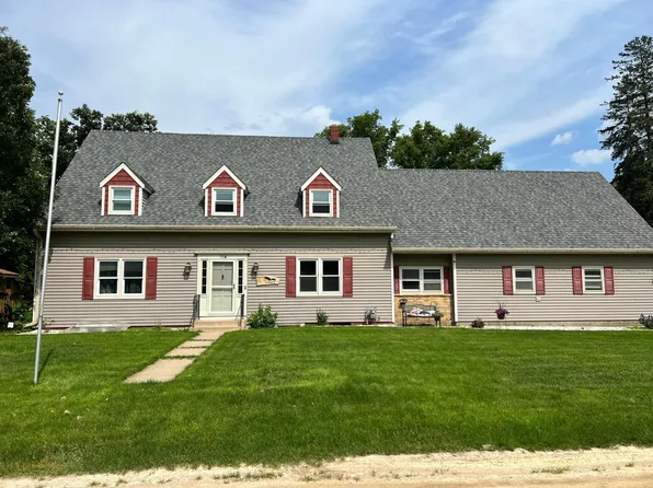 114 Kaesen Ave N, Vermillion, MN 55085