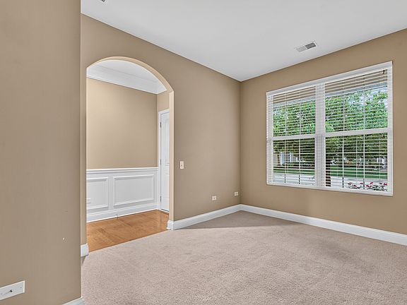5th image of 13414 Meadowlark Ln
