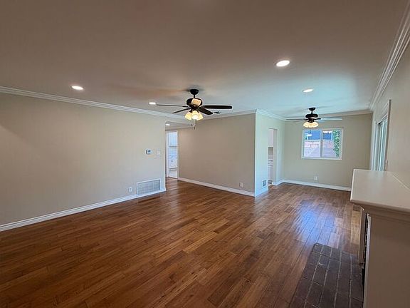 5th image of 150 N Forestdale Ave