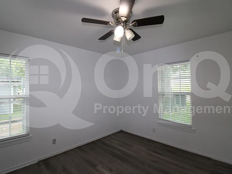 17 Macarthur Dr #A — Photo 15