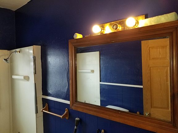 4th image of 1117 State St