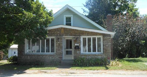 1st image of 1062 Fairfield Ave