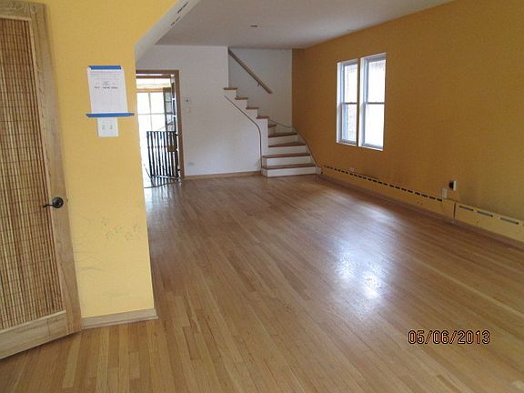 2nd image of 7665 Sunset Dr