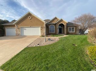 243 Hillbrook Ct, Dunlap, IL 61525