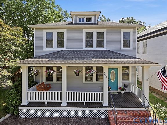 4th image of 2807 Garland Ave