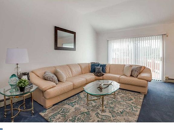 5th image of 107 Bowood Dr