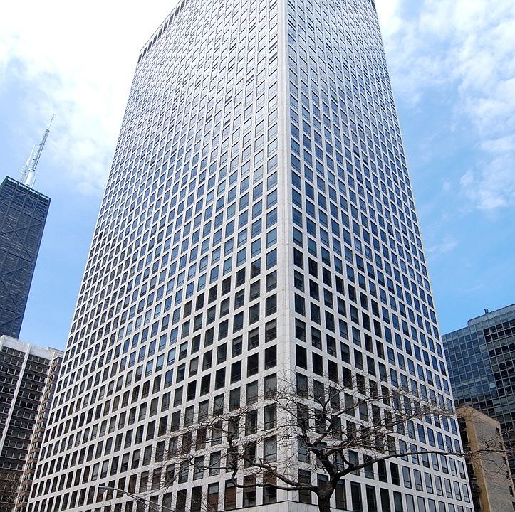 1st image of 260 E Chestnut St APT 1105