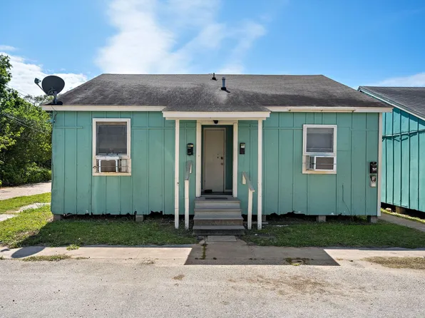 311 9th St N, 311 9th St N #D, Texas City, TX 77590