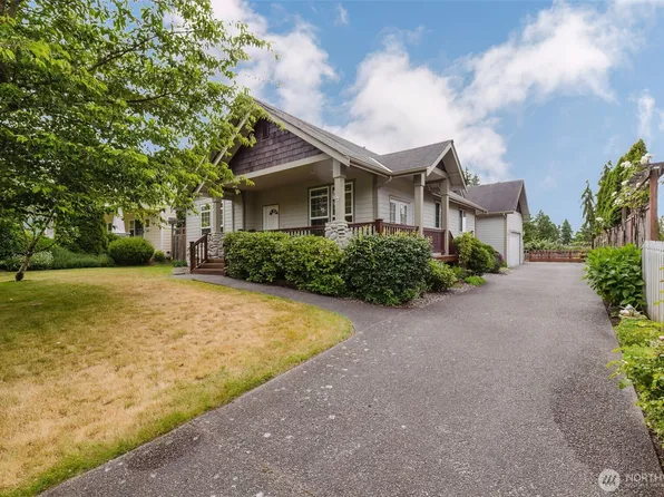 2349 NE Thistle Court, Poulsbo, WA 98370
