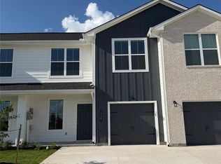10661 Berry Br, College Station, TX 77845