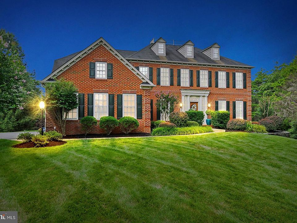 1st image of 9824 Goldenberry Hill Ln