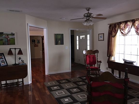5th image of 1445 E Short Dr