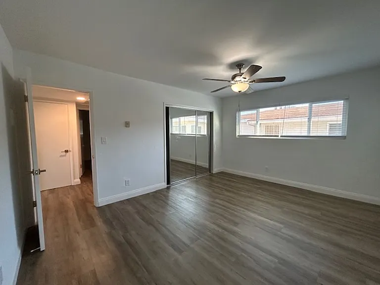 2211 S Grand Ave — Photo 6