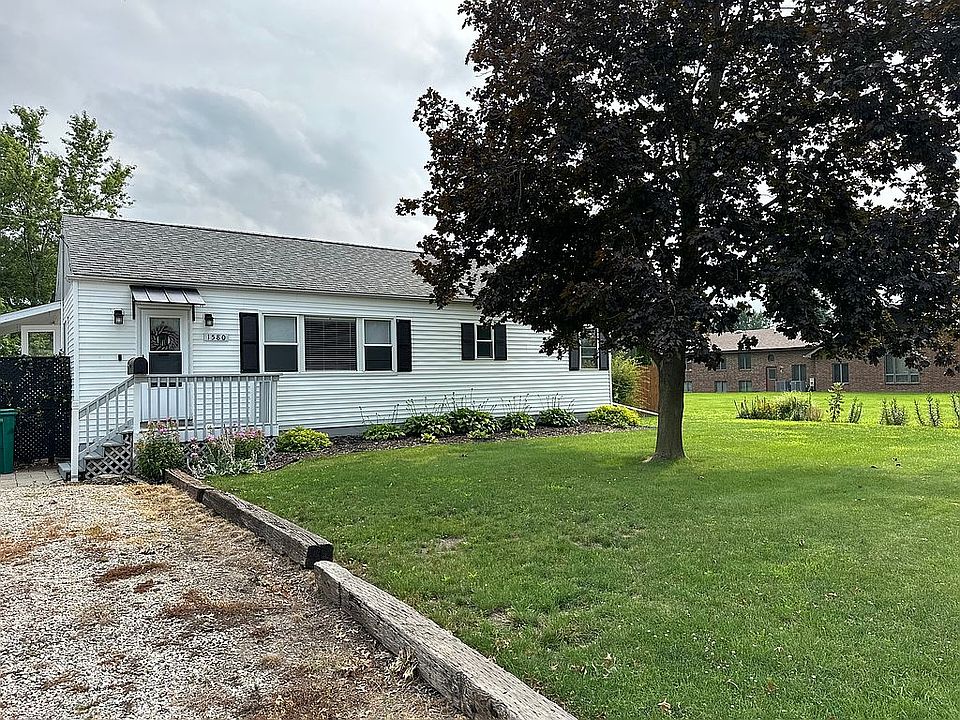 1st image of 1580 W Losey St