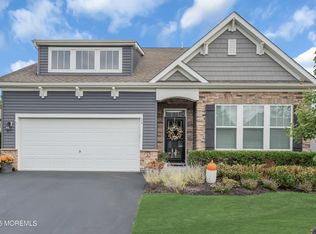 33 Woodchuck Drive, Barnegat, NJ 08005