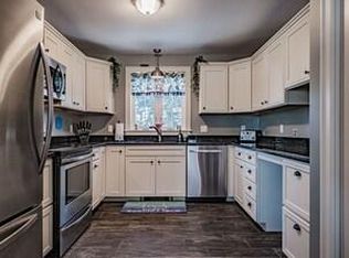 19 Caton Rd, Raymond, ME 04071