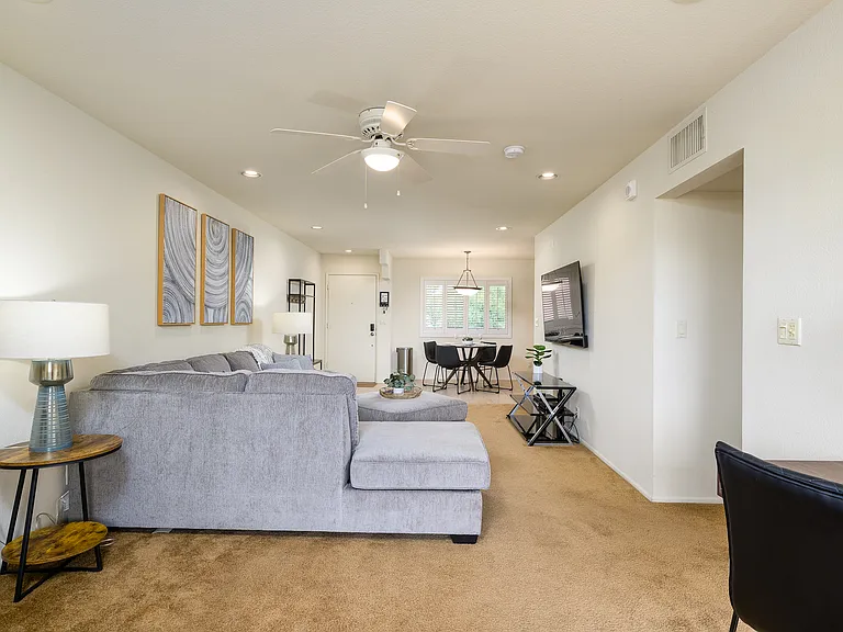 12212 N Paradise Village Pkwy S #252 — Photo 9
