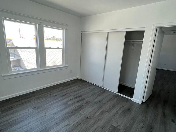 5th image of 5427 S Normandie Ave