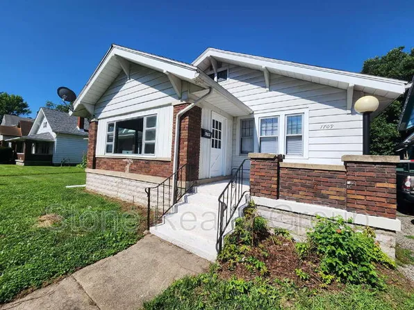 1709 S Center St, Terre Haute, IN 47802