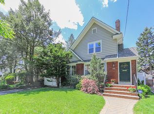 414 Conrad Rd, Englewood, NJ 07631