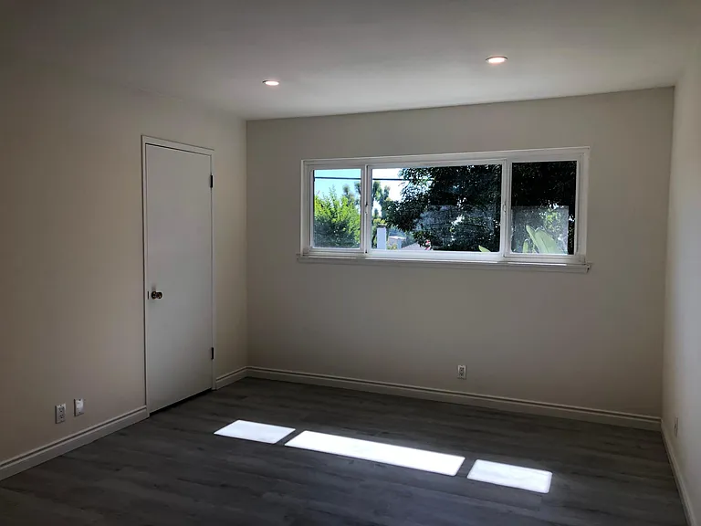 2817 Merlin Ave — Photo 11