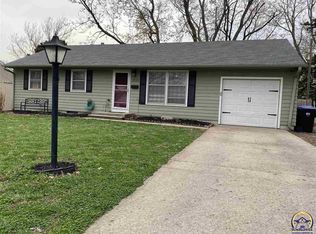 2531 SW Kent St, Topeka, KS 66614