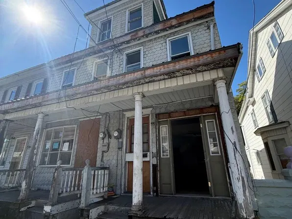 330-332 S Shamokin St, Shamokin, PA 17872