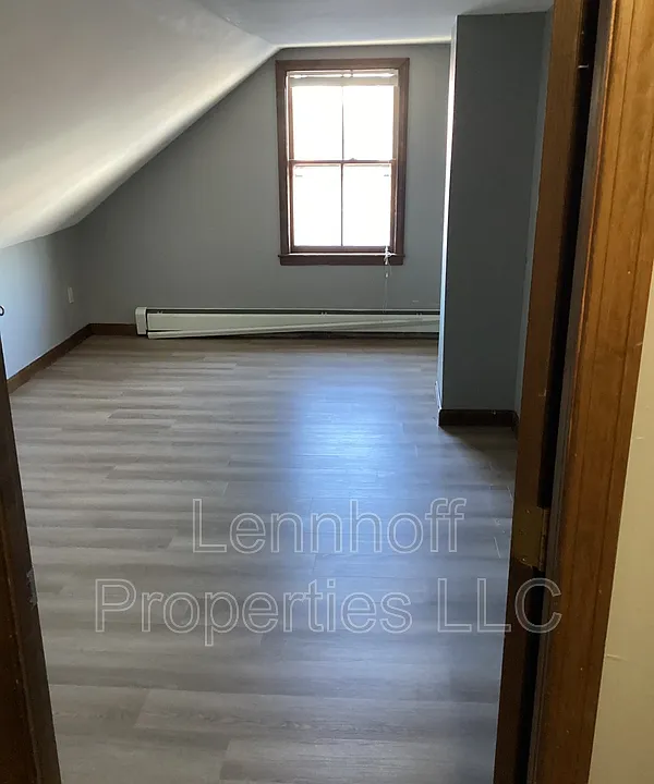 694 Middlesex St #2