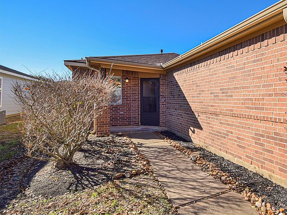 4th image of 7615 Painted Desert Dr