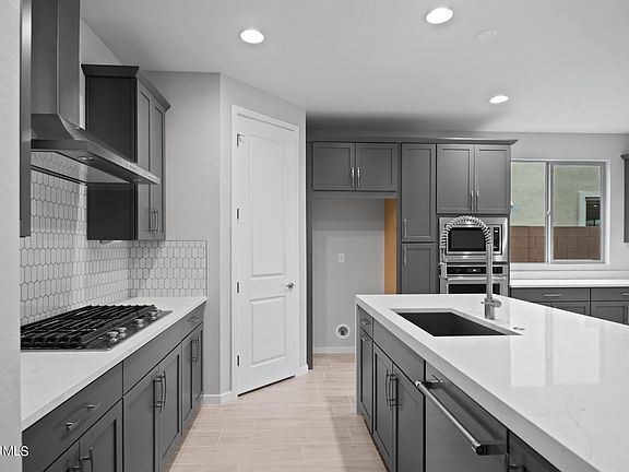 3rd image of 5958 E ABRAHAM Way