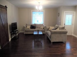 1219 Wager St, Columbus, OH 43206