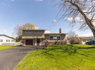 15 Lyndale Ct, East Syracuse, NY 13057