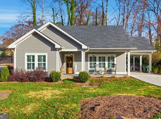 111 Smith Ct, Clarkesville, GA 30523