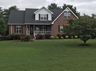 103 Breckenridge Rd, Tullahoma, TN 37388