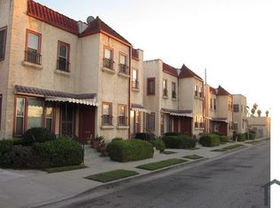 2542 Vineyard Ave, Los Angeles, CA 90016