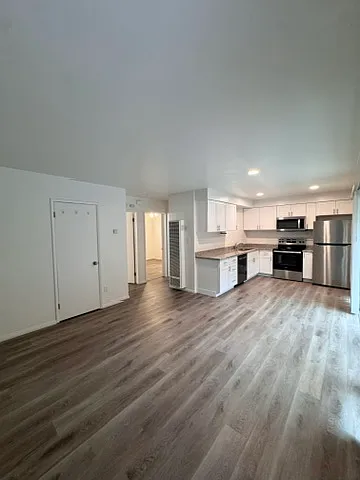4886 Orchard Ave #B — Photo 1