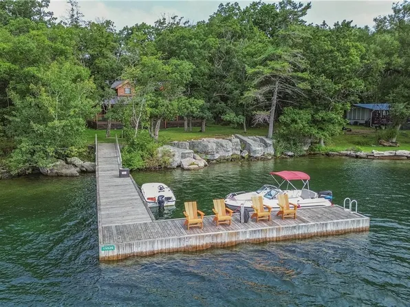 15526 Round Is, Frontenac, NY 13624