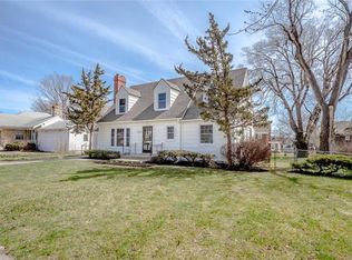 7333 Wayne Ave, Kansas City, MO 64131