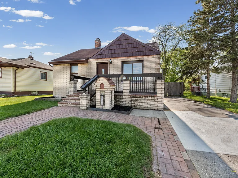 29131 Coolidge St — Photo 26