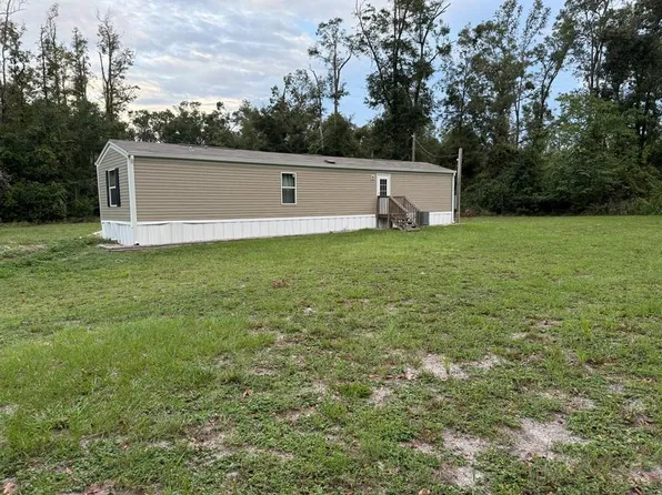 1337 NE 592nd St, Old Town, FL 32680