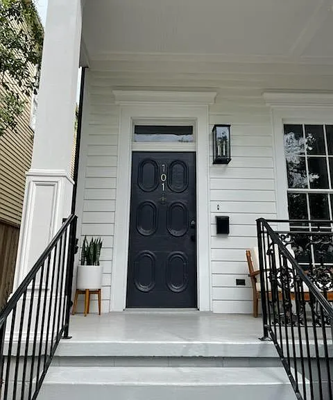 Prytania St — Photo 2
